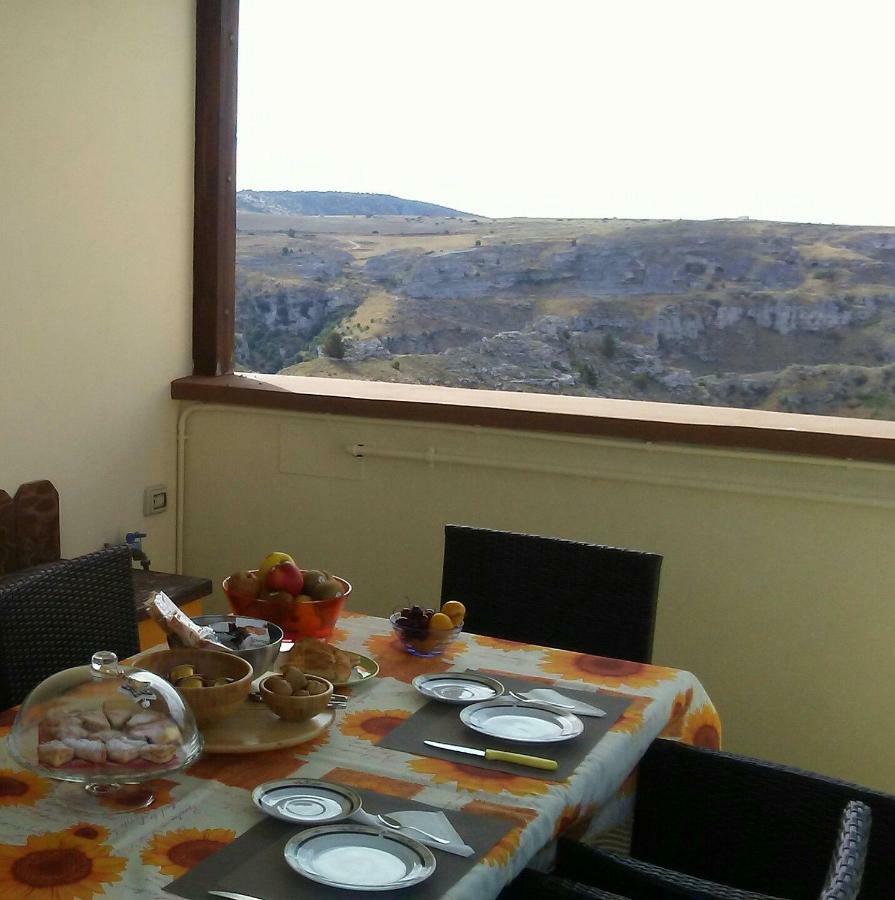 마테라 Uno Sguardo Sui Sassi B&B 외부 사진